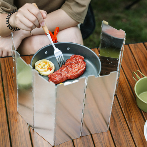 New ultra-light foldable camping stove wind guard, extended aluminum outdoor windbreaker for cartridge stove
