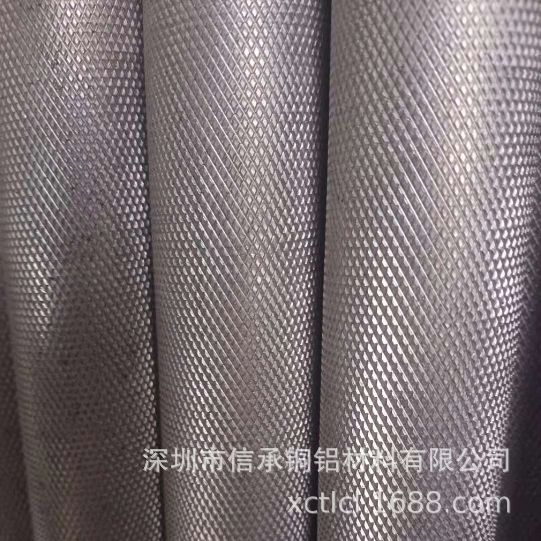 af06e3040cb812e7f37bed62f09093