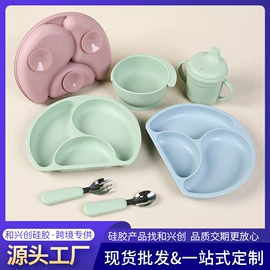 饰品配件;牙胶;喂养餐具