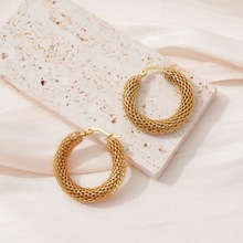 �W���¿���֦�y���P��U�ն��hŮ �羳�����W���U�Տ��ɶ��۶��