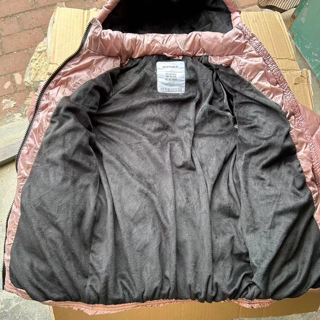 Ropa acolchada de algodón para niños ropa de marca europea y americana ropa acolchada de algodón con capucha para niñas nueva ropa acolchada de algodón barata al por mayor