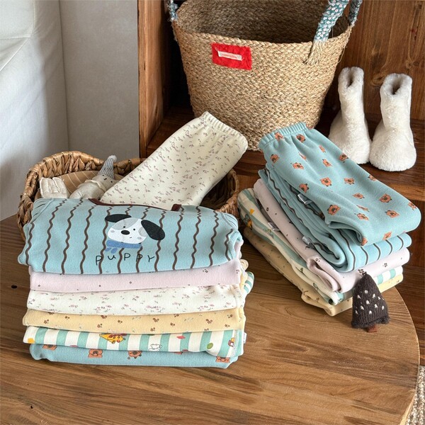 Children's keep warm set