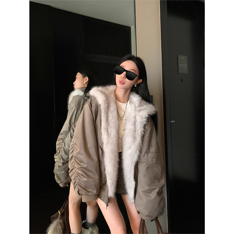 District Ouyang Reversible Hooded Jacket Women's Winter Thickened Warm American Retro Suede Velvet Flight Jacket District Ouyang Reversible Hooded Jacket Women's Winter Thickened Warm American Retro Suede Velvet Flight Jacket