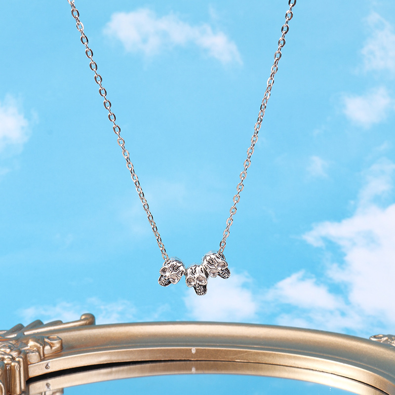 Men's Gender Vacation Classic Style Skull Zinc Alloy Cable Chain Pendant Necklaces Wholesale