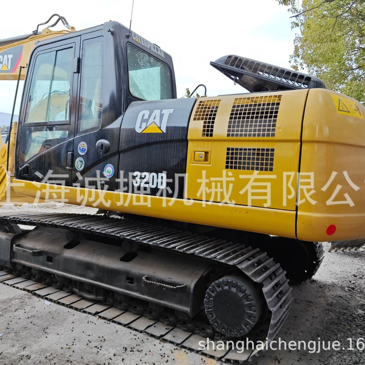 现货出口卡特挖掘机20吨卡特320挖掘机上海