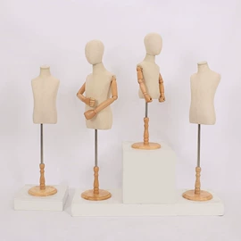 模特;服装陈列架;其它服装展示