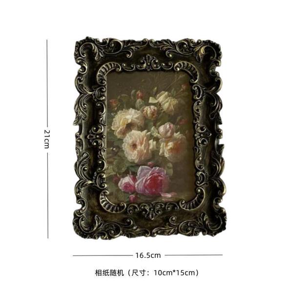 Wall retro photo frame