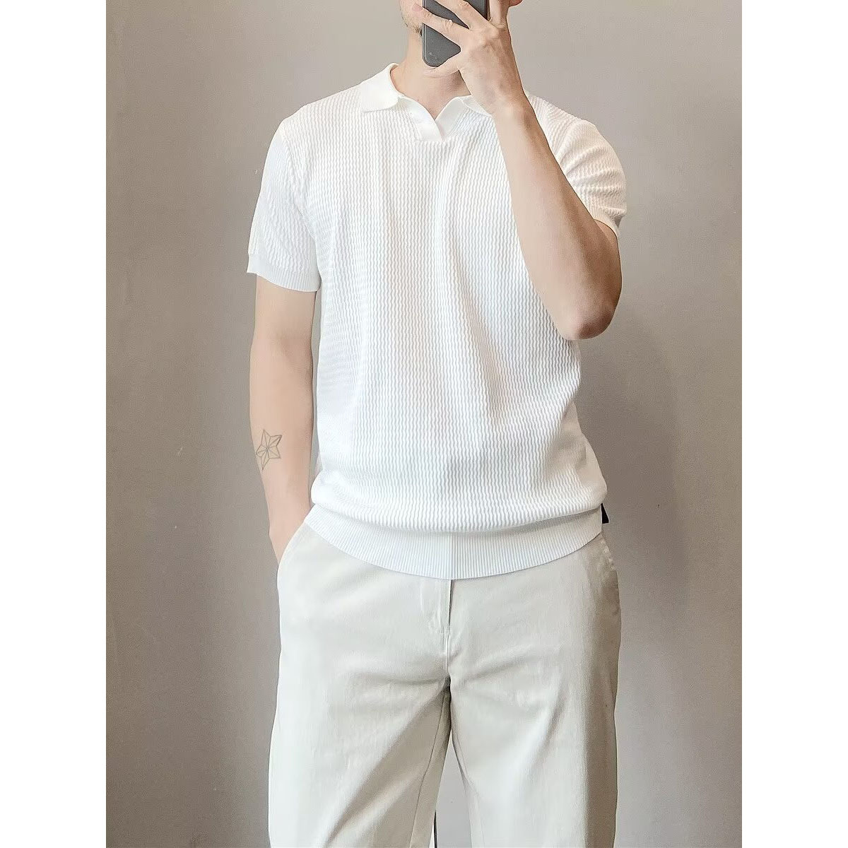 Verano nueva camiseta de manga corta hombre polo camiseta de hielo cuello V delgado camiseta comercial comercio exterior al por mayor transfronterizo