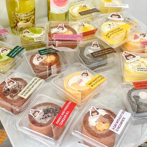 Transparent cake roll box square blister box queen roll coconut milk jelly Swiss roll dessert box internet celebrity towel roll