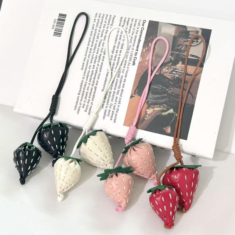 Strawberry-Themed First-Layer Pu 3D Double Strawberry Hand-Sewn Bag Charm Strawberry Keychain Bag Charm