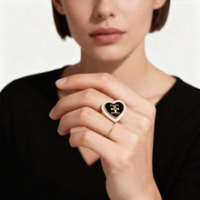 欧美时尚COC戒指系列简约通勤金色白色贝壳爱心女经典时尚高级感