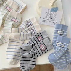 2025 Spring New K-Culture Heel Label Striped Women's Medium Calf Socks, Versatile Academy Style Cotton Socks