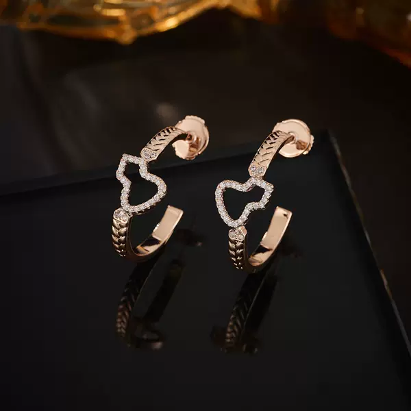 New Luxury Rose Gold Gourd-Shaped Hoop Earrings, High-End Version C-Shaped Earrings, Fashionable and Versatile Accessories