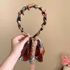 Yellow wavy headband