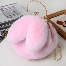 ����б��ë�qŮ���ٴ�μ�б���2025�¿�ɐ�С���Ӷ��������