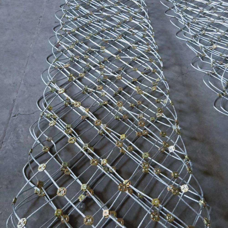 柔性钢丝绳网SNS主动被动边坡防护网固定山体防落石钢丝网