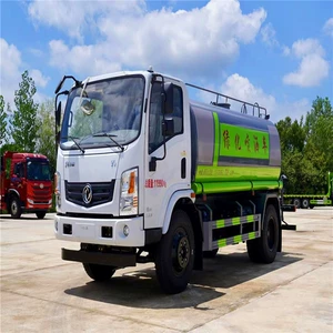 Tangshan Dongfeng 8-10 tonluq çoxfunksiyalı suvarma maşını.