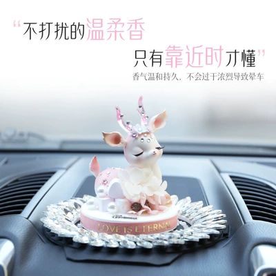 Car ornaments, with a High-End Feel, Dashboard