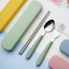 Wholesale student canteen plastic handle tableware fork spoon chopsticks three-piece set outdoor travel stainless steel portable tableware set