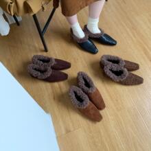 �͹żӽq��ů��ЬŮ�ﶬ�¿�r���n���ɫ�ٴ��@��ëë������ЬŮ