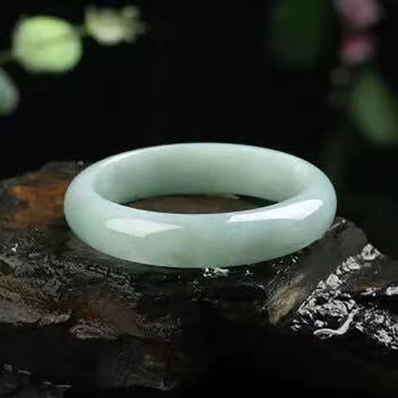 Jade bracelet A goods light green floating flower bracelet Guizhou jade bracelet live welfare jade bracelet wholesale Jade bracelet A goods light green floating flower bracelet Guizhou jade bracelet live welfare jade bracelet wholesale