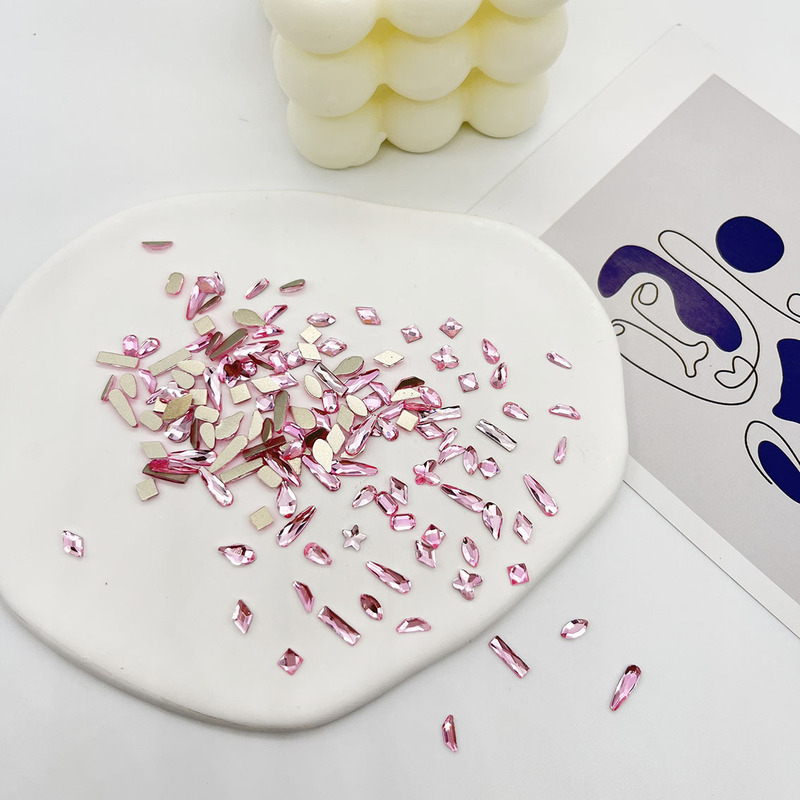 Factory direct net red with light powder single flat shaped nail art Diamond Jins wholesale 2022 new on the new Factory direct net red with light powder single flat shaped nail art Diamond Jins wholesale 2022 new on the new