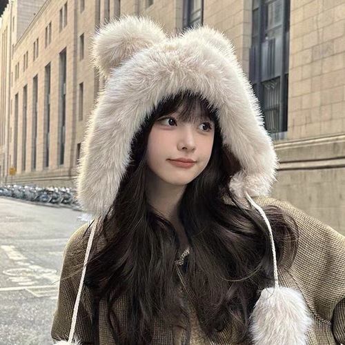 Japanese-style sweet & adorable teddy bear plush hat for women—autumn/winter, artistic faux fox fur with earflaps, keeping you warm in a Lei Feng style.