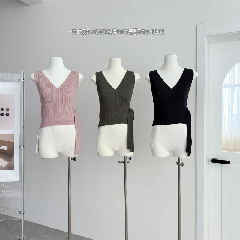 Green Olive Green One-Piece Cross V-Neck Tie-Up Vest for Women, Summer Irregular Top Green Olive Green One-Piece Cross V-Neck Tie-Up Vest for Women, Summer Irregular Top
