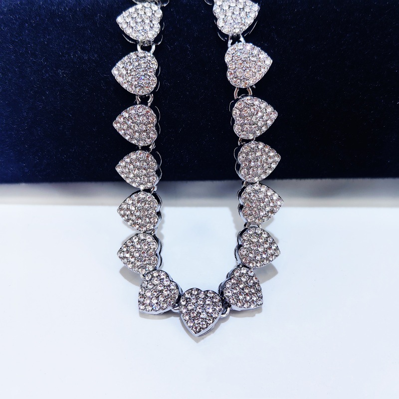 Diamond Design Hip-Hop Geometric Heart Shape Alloy Layered Necklaces Wholesale