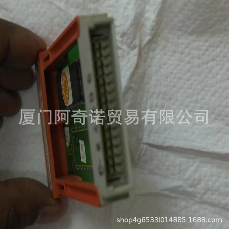 SIEMENS   6ES5375-1LA41  原装出售    现货  议价产品