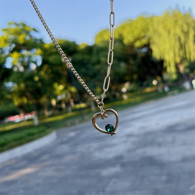 Fashion Heart Shape Titanium Steel Inlay Rhinestones Pendant Necklace 1 Piece