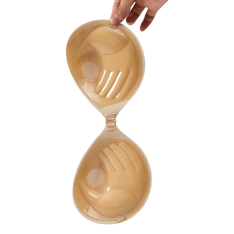P29 de silicona biológica antideslizante sujetador invisible boda femenina cómodo pecho invisible pegatinas venta al por mayor soporte superior nupcial pegatinas en el pecho