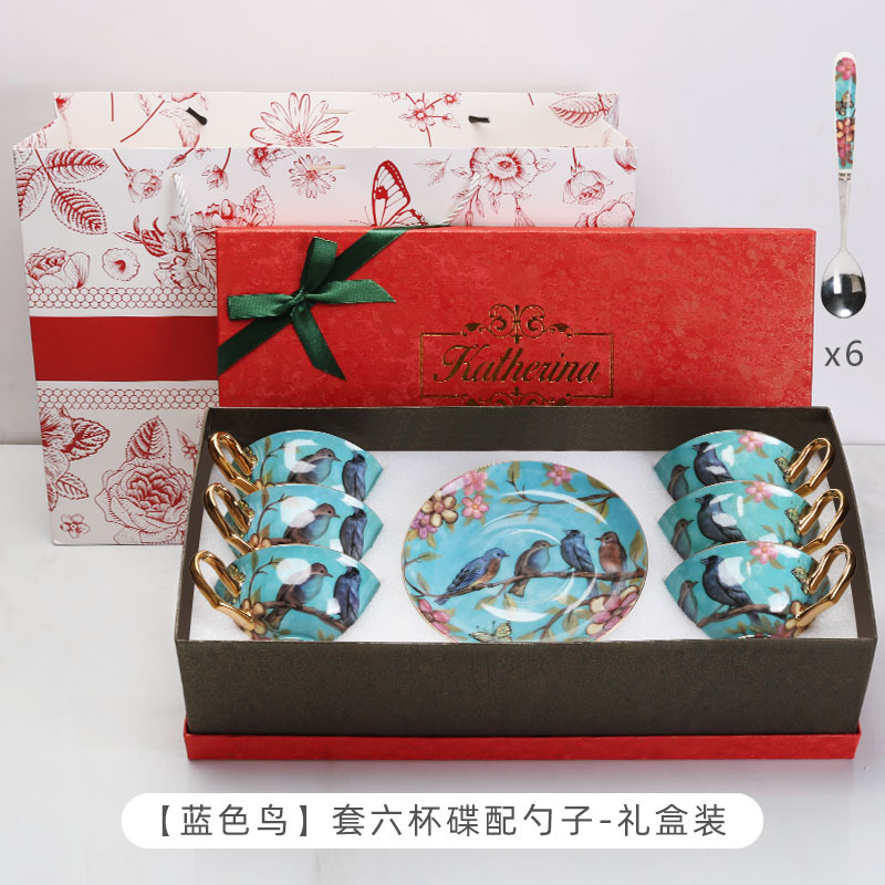 Caja de regalo de nuevo regalo de bodas de cerámica de hueso europeo, taza de café y plato, caja de regalo de boda de nuevo regalo de mano, caja de regalo de graduación