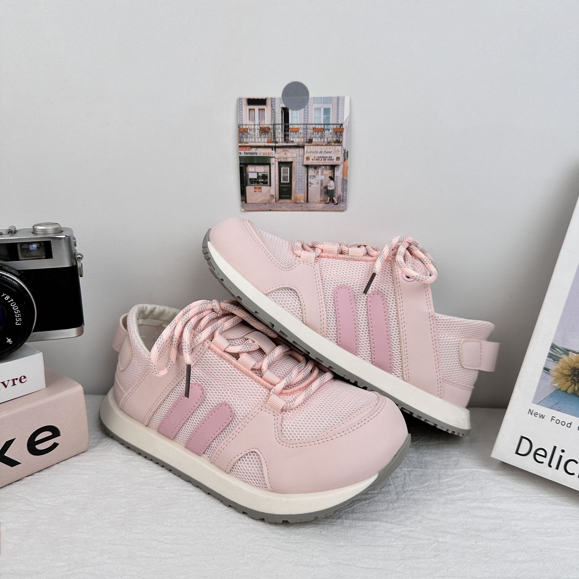 Zapatos de red de ondas largas zapatos blancos para mujeres 2025 nuevos zapatos deportivos casuales de verano transpirables zapatos de mujer Agam zapatos de cabello