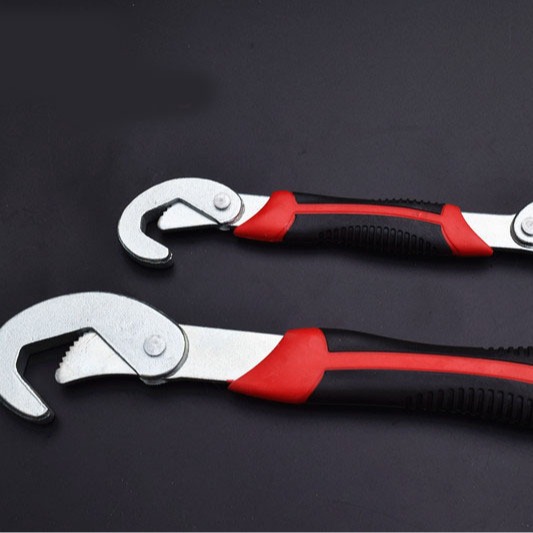 Llave universal multifuncional gancho rápido de doble propósito llave ajustable traje abrazadera de tubo tamaño dos piezas