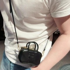 2025早春新作牛革miniボーリングバッグiuお姉さんミニボストン斜め掛けバッグアクセサリー