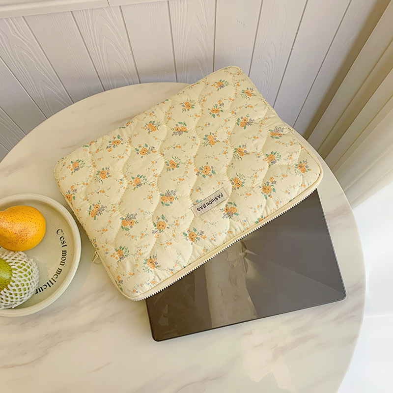 Korean version of gentle small fresh flowers ipad storage bag 11 inch liner bag 13-15 inch laptop bag Korean version of gentle small fresh flowers ipad storage bag 11 inch liner bag 13-15 inch laptop bag