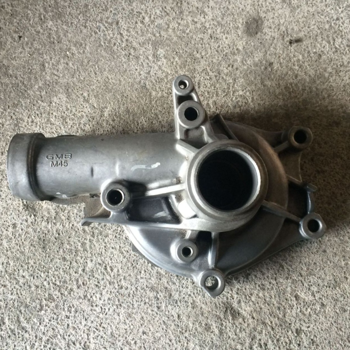 铝压铸泵体壳体铝合金水泵外壳宁波压铸厂铝合金泵体铝合金压铸