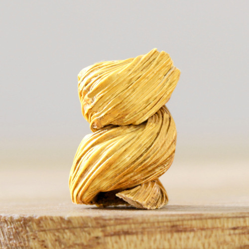 Dendrobium officinale gift box, high-end tonic, souvenir, large grain dendrobium flower health-preserving, and Fengdou, for elders