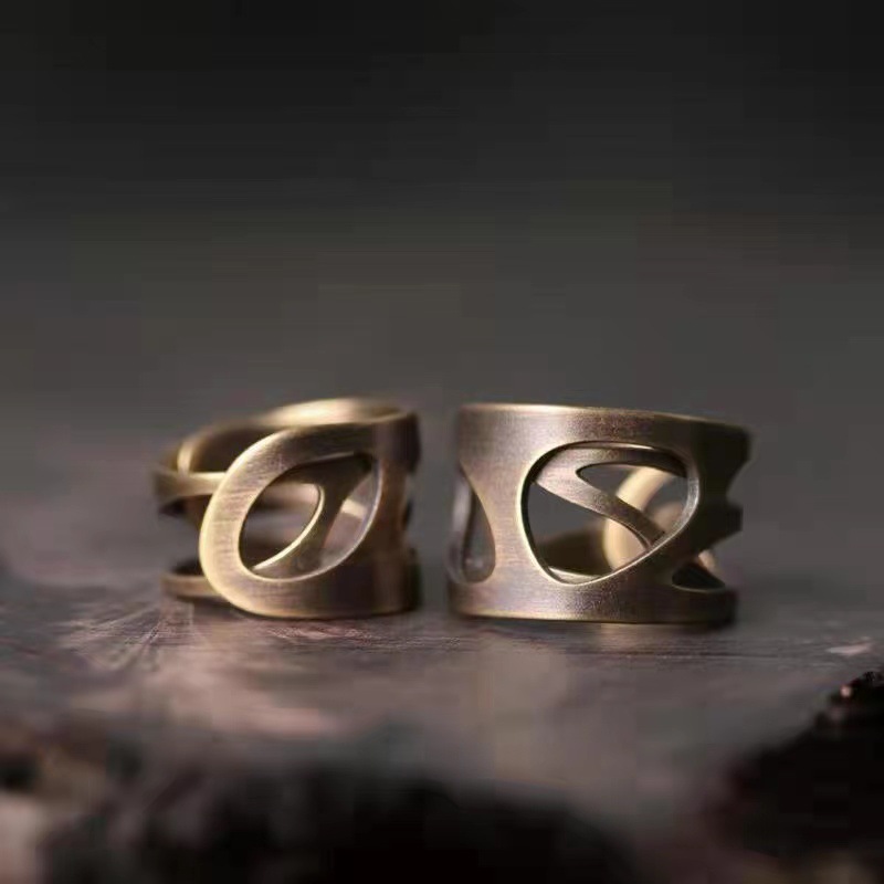 Herren Mode Ring Hohles Design Hochwertig Luxus Kupfer_voghion.com