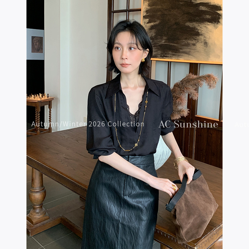 AC SUNSHINE Exquisite and Delicate V-neck Lace Patchwork Faux Two-piece Shirt for Women, Office Commuting Top 20037