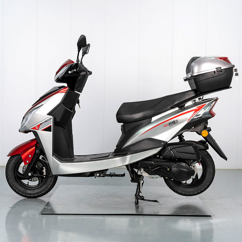 Suministro de comercio exterior Wolf 3 motocicleta de combustible pedales motocicleta de doble viaje motocicleta cool motocicleta kazaja