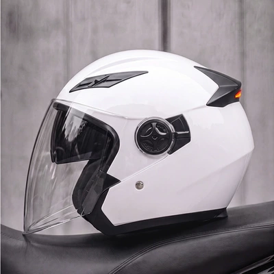 LED tail light, half helmet, Motosiklet kaskı (dəbilqə) - pearl-white-msuitable-for-head-circumference-57-58-cm