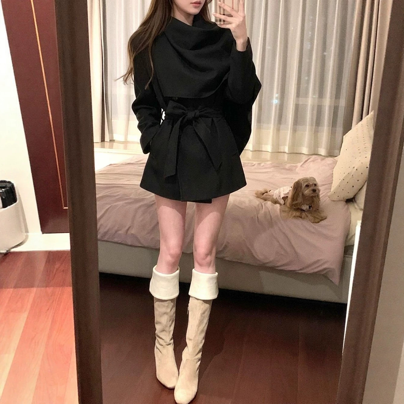 现H 黑武士黑色廓形围巾短款风衣女秋冬设计感修身显瘦披肩外套