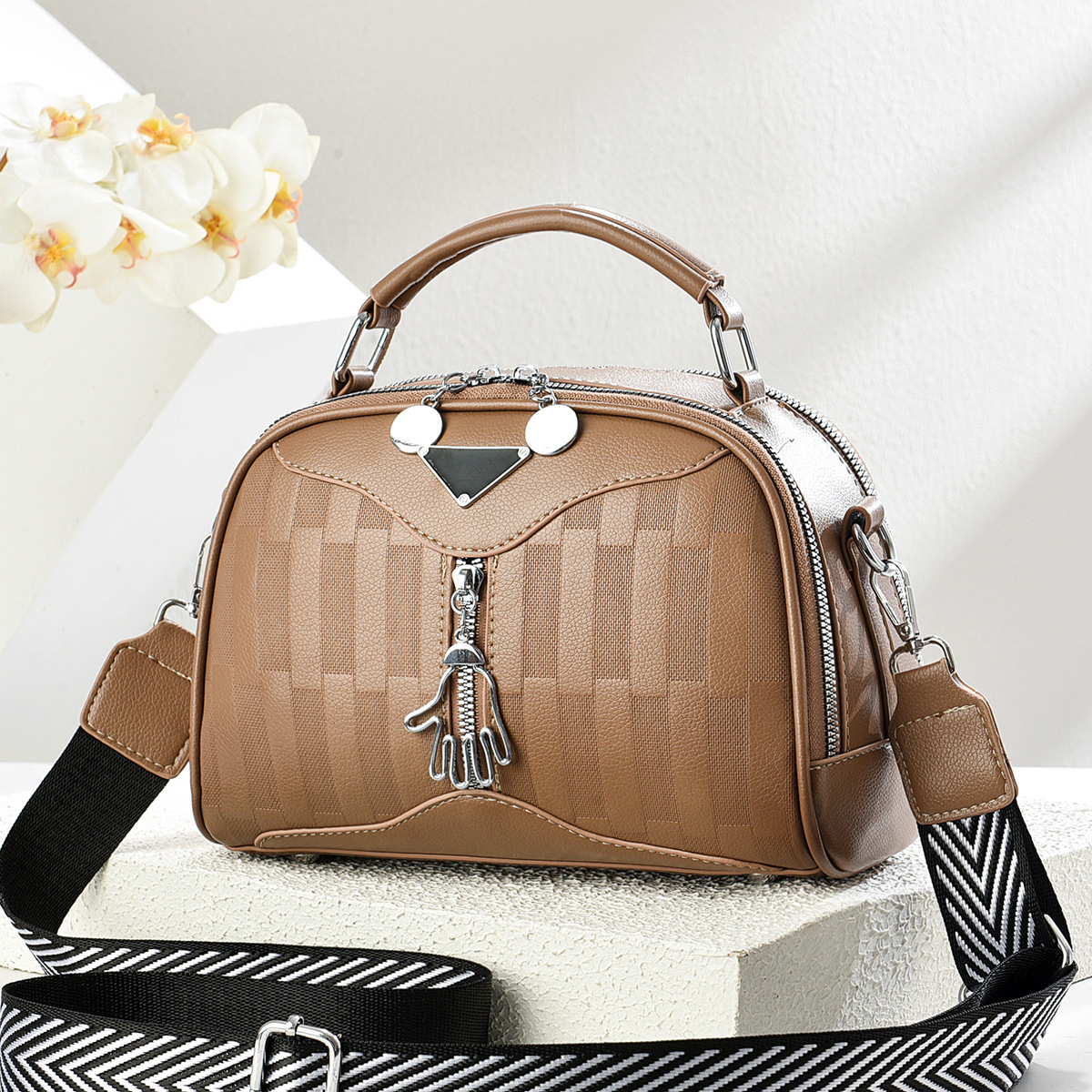 Nueva versión coreana de todo fósforo simple 2025 bolso de mensajero de un solo hombro Emperador rinoceronte verano fabricante de comercio exterior verano bolso pequeño bolso femenino
