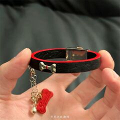 黑色choker甜酷辣妹骨头手圈独特设计可爱洛丽塔皮质铃铛手环配饰