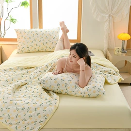 四件套;床罩床笠;夏凉被