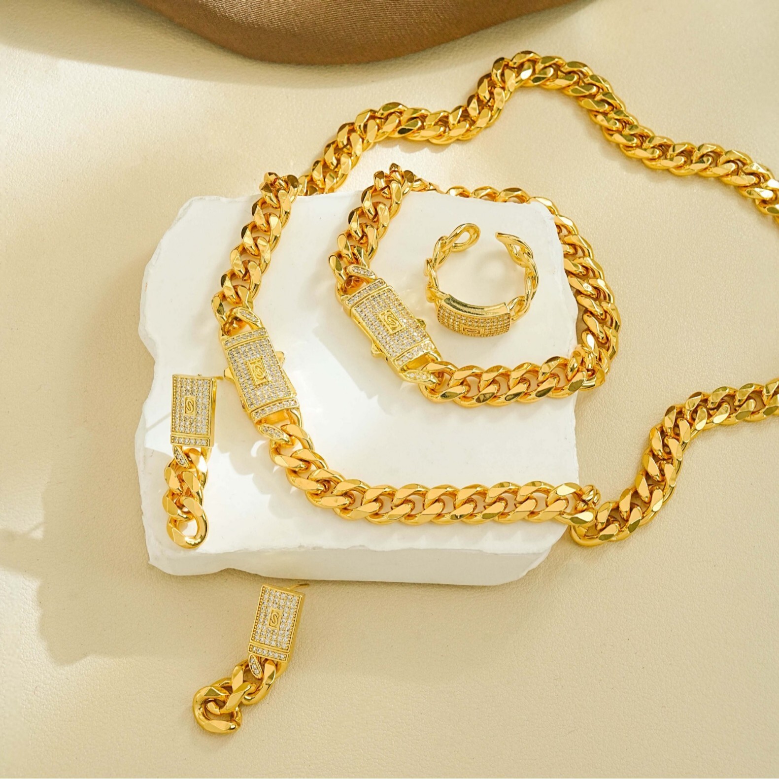 Cuban Link Necklace Earrings And Ring Set For Women Luxury Style_voghion.com