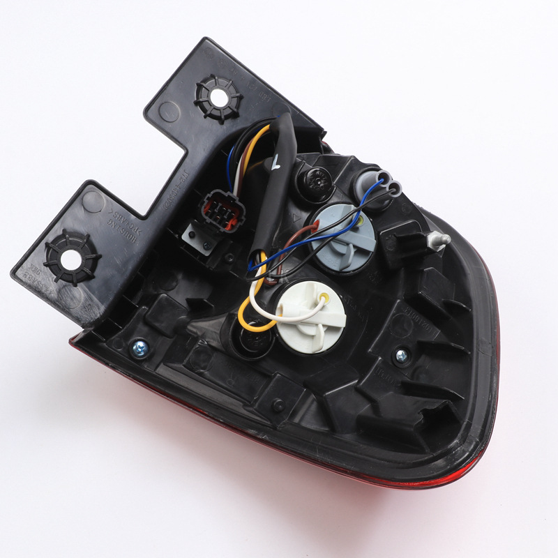 Suitable for Chery new energy small ant EQ1 rear tail lamp assembly rear fog lamp reversing brake lamp turn signal housing