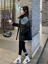 �W؛ţ��ƴ������Ů2025�����¿�r��ײɫ�����@��С���ӛ_�h�³�